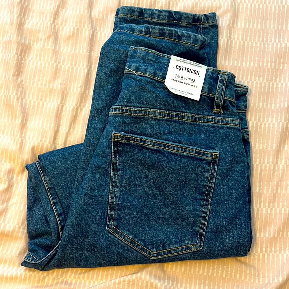 Brand new w/tags size 8 Cotton On stretch mom jeans